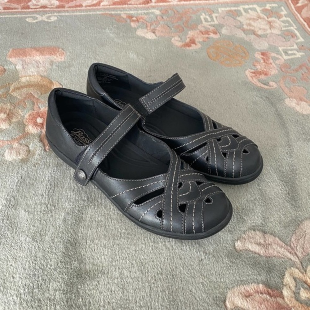 Bass Women's Black Mary Jane Shoes 9